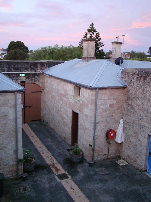 The Old Mount Gambier Gaol Hotell Exteriör bild