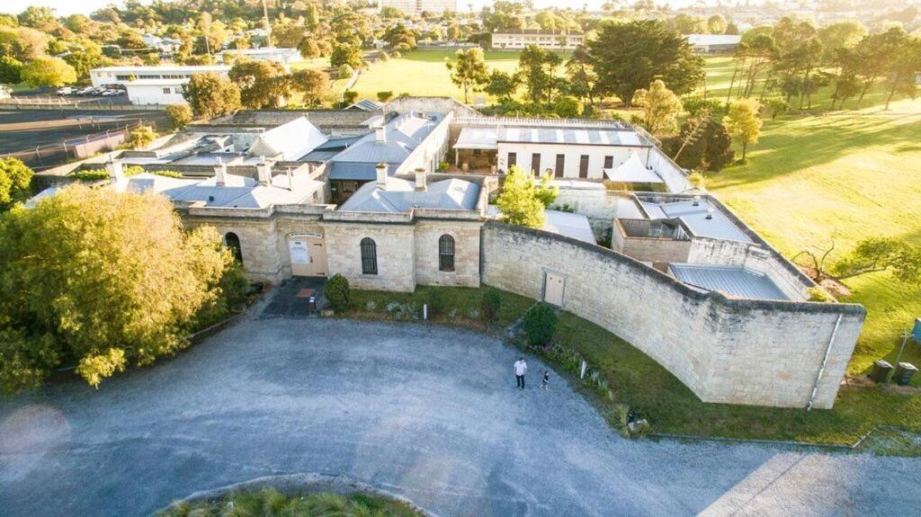 The Old Mount Gambier Gaol Hotell Exteriör bild